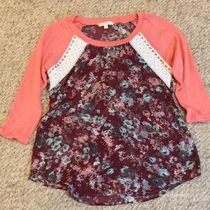 Floral top with cute detailing